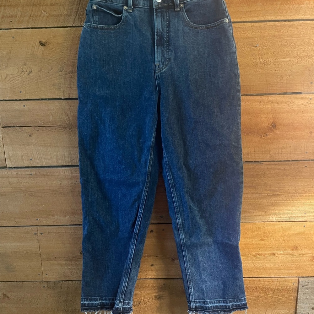 Everlane women’s Way High Denim